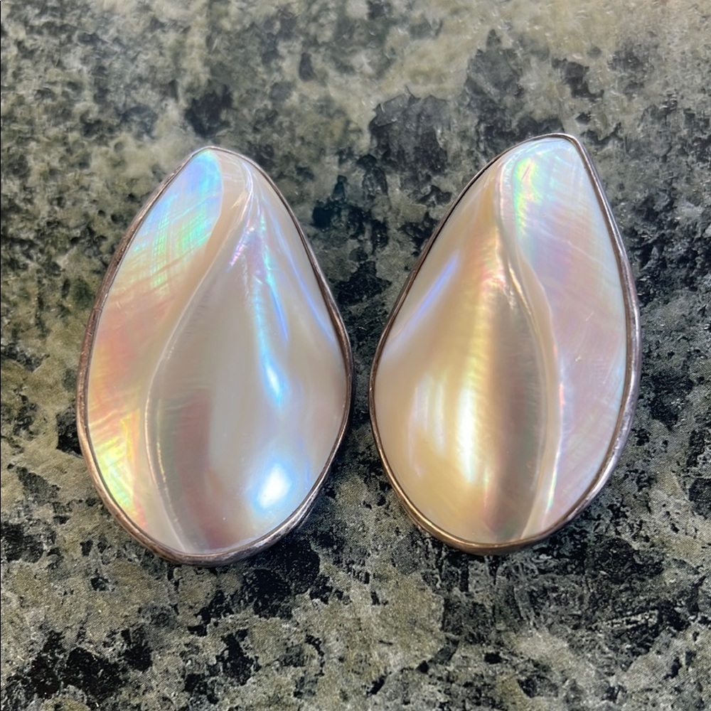 Vintage Mother of pearl clip on statement earring lightweight